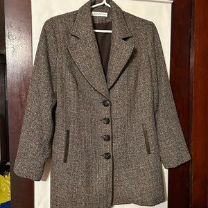 Laura Petites classic blazer, size 8